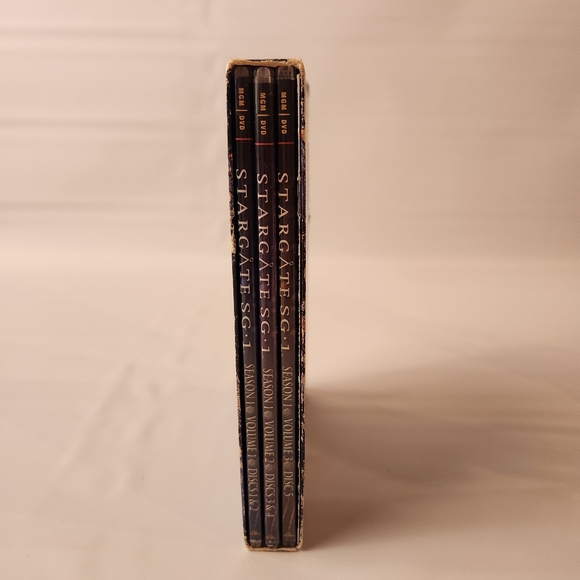 STARGATE SG-1: The Complete First 1 Season - DVD Set TV Series - Picture 4 of 10